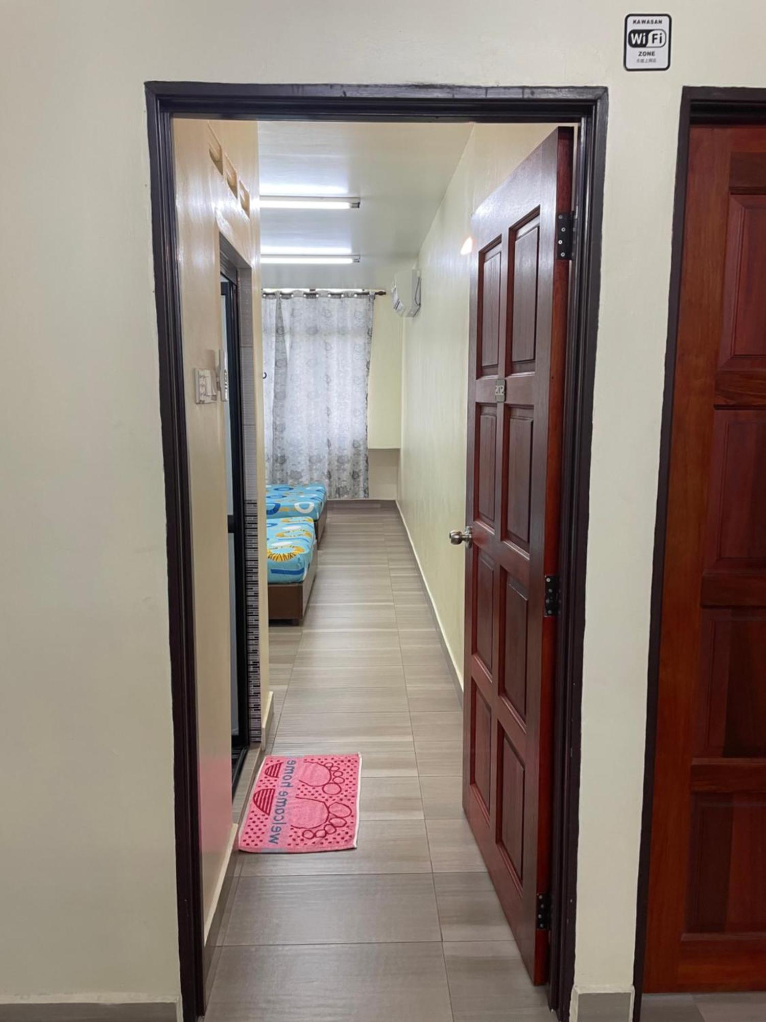Kb Guesthouse Mersing Exteriör bild
